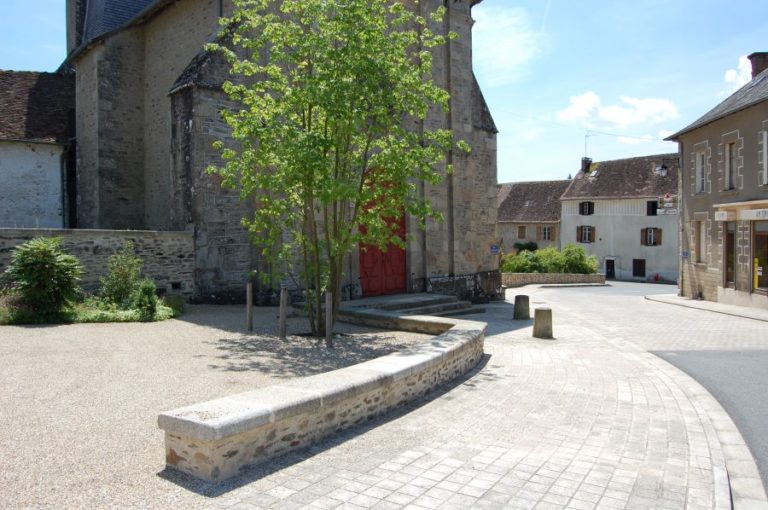 ARBRE ET EGLISE -Vicq-sur-Breuilh- paysagiste ALUPA